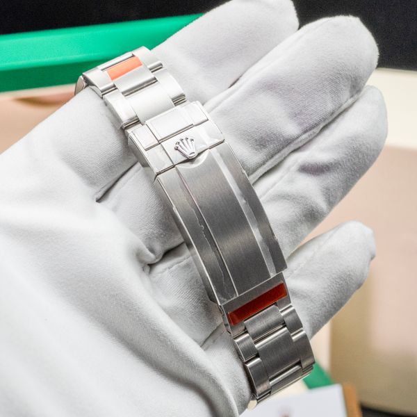 Rolex Sea-Dweller 126600